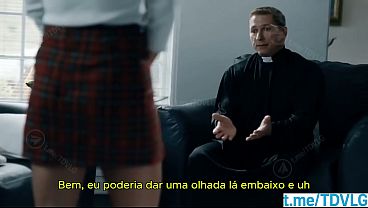 Nymphomaniac addicted to masturbation goes to the priest (SUBTITLED)