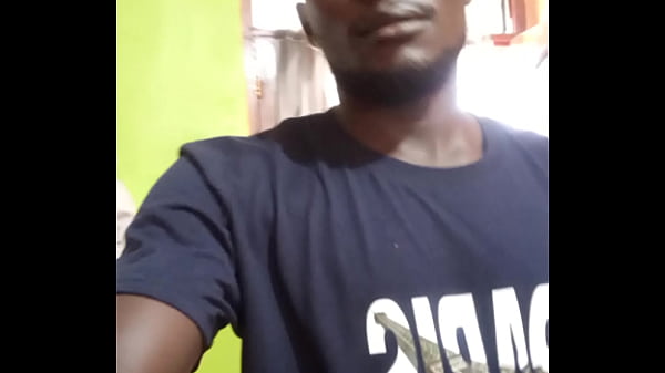 Sexo gay com sensualidade em um m&eacute;nage