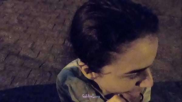 BREAKFAST IN THE STREET! 18 Year Old Bitch Blowjob Me for Free in the Middle of the Street! (FALLED ON THE NET)