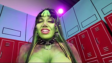BREED THE LOVESICK MONSTAR MOMMY! Space Jam Cosplay