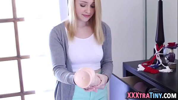 Sucking teen takes cum