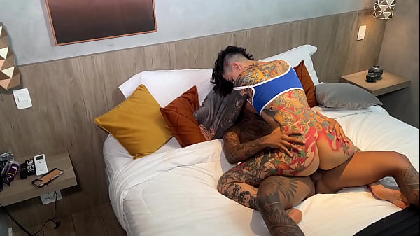 Minha amiga gulosa bebeu meu leite e do meu nam...