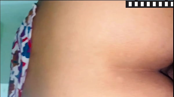 Zorra culona devorando a un inocente