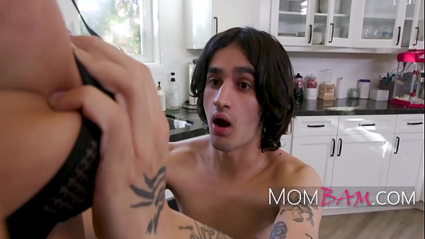 Hot MILF Neighbor And Horny Teen  - Jordan Maxx