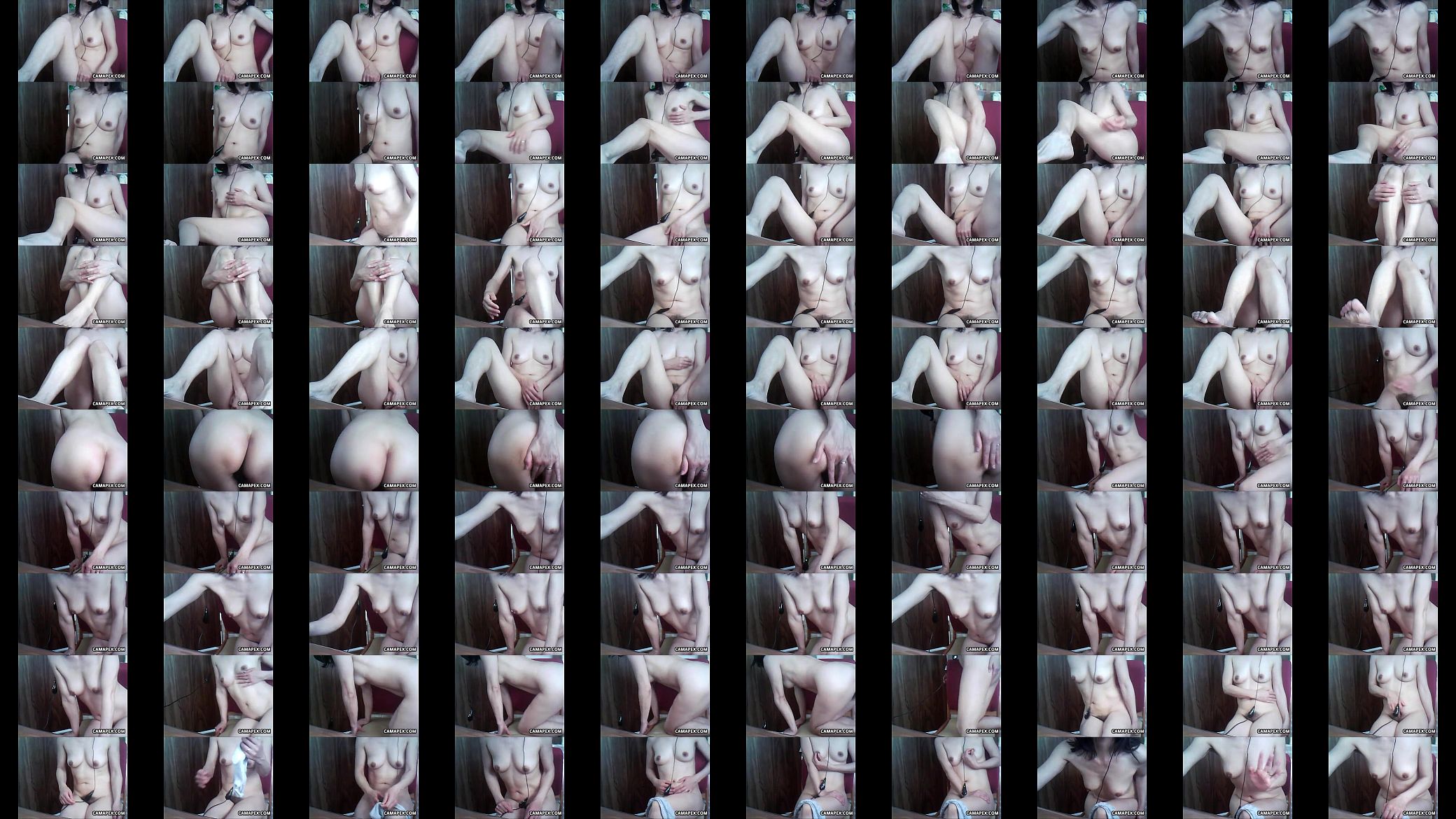 Naked Lady Being A Tease 预览图