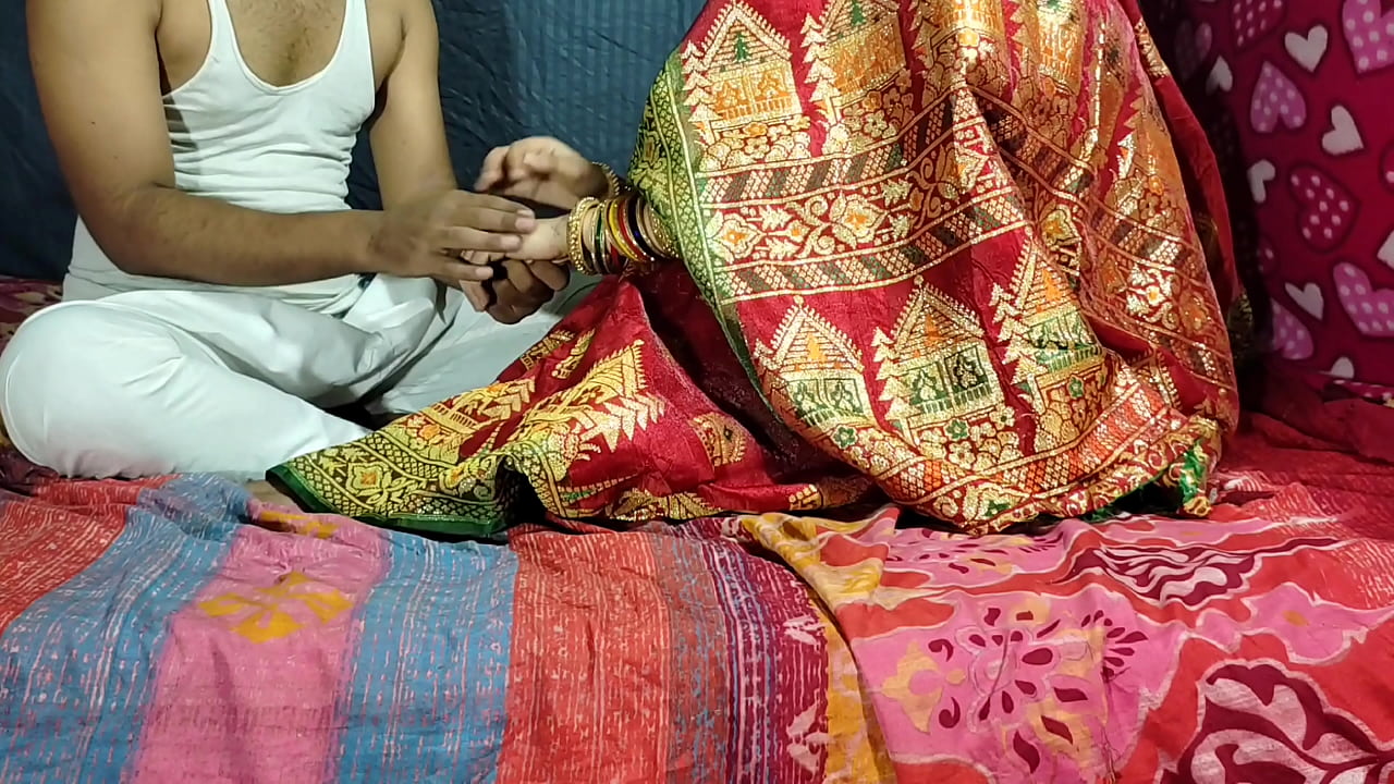 Desi Bhabhi First Night Suhagraat Sex with Her Husband