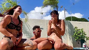 Perfect Pool Afternoon Gone Wild – 3 Rounds, Pure Heat & No Limits