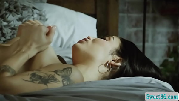 kiss lesbian latina videos