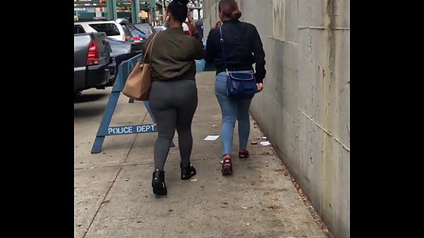 Big Booty in Spandex