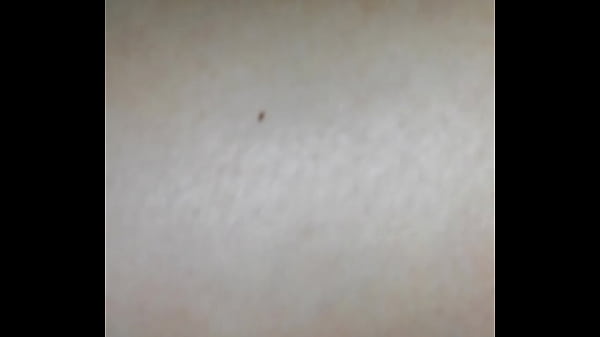 thumb wifes ass
