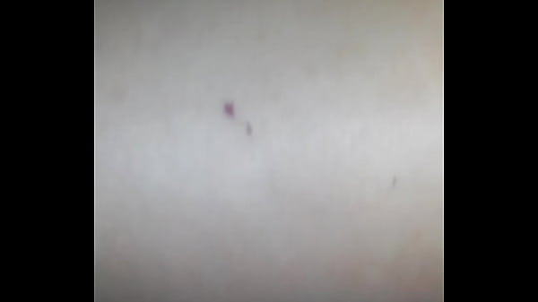 thumb wifes ass