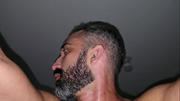 Uma DP com rolas extremamente grossas que me fe...