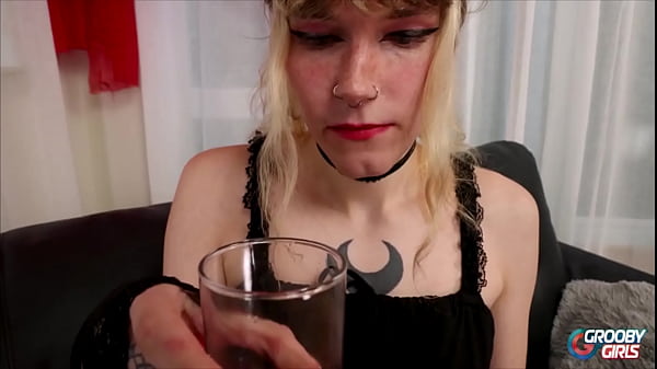GROOBYGIRLS: Bella & The Machine