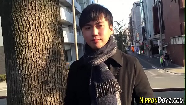Download Video - Japanese stud solo tugs