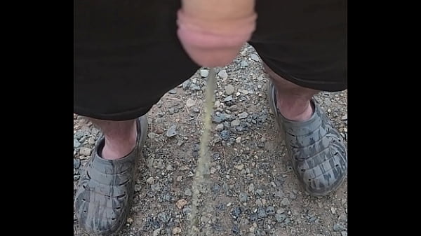 Download Video - Kaso221 - pissing in my driveway
