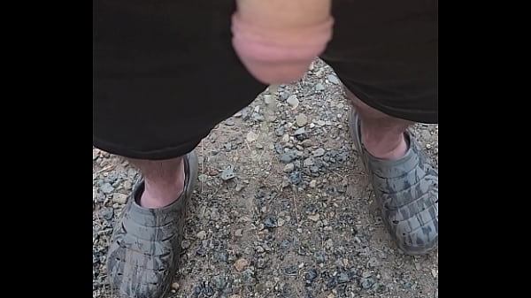 Kaso221 - pissing in my driveway