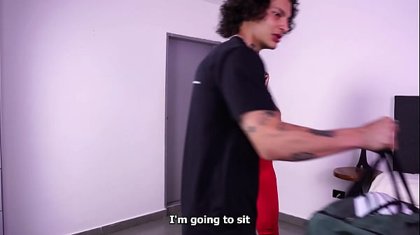 Download Video - Wow&period; It's his only chance&excl; This guy gets to share a bed with his big-assed stepmom in a hotel