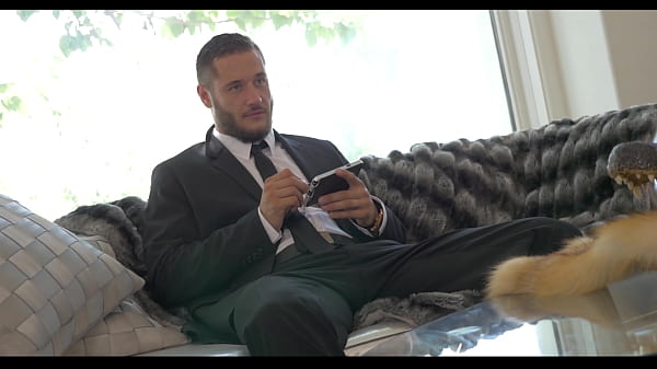 Aidra Foxx had a thriving modeling career going but it left her unsatisfied