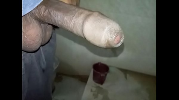 Young indian boy masturbation cum after pissing...