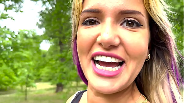 Download Video - Crystal Richi WETTING jeans in public park and drinking Pee