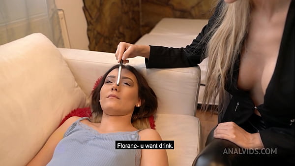 Sandra Zee 5on1 gangbang, piss, deepthroat, DP, huge facial cumshot (WET)