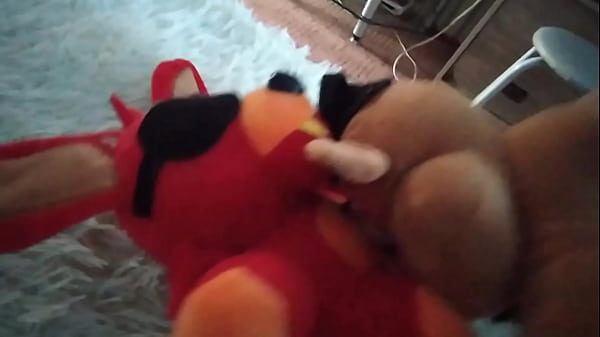 Анальное проникновение во Фредди Фазбер