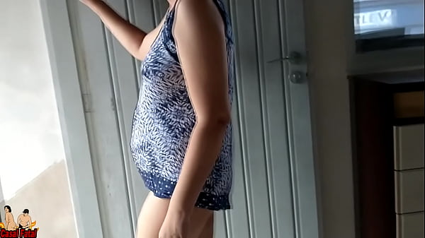 thumb realwifeanswerdeliverymanwithoutpantssh
