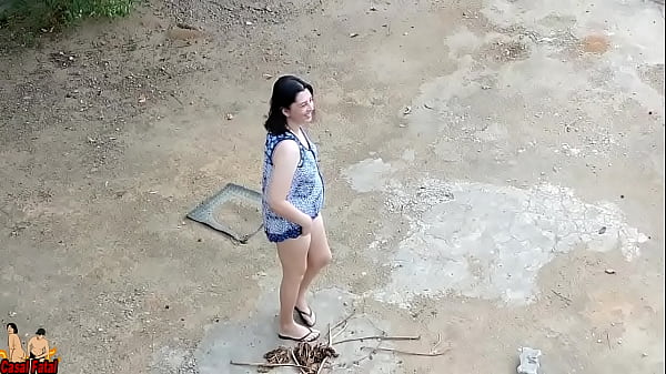 thumb realwifeanswerdeliverymanwithoutpantssh