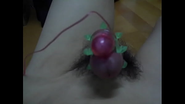thumb egg