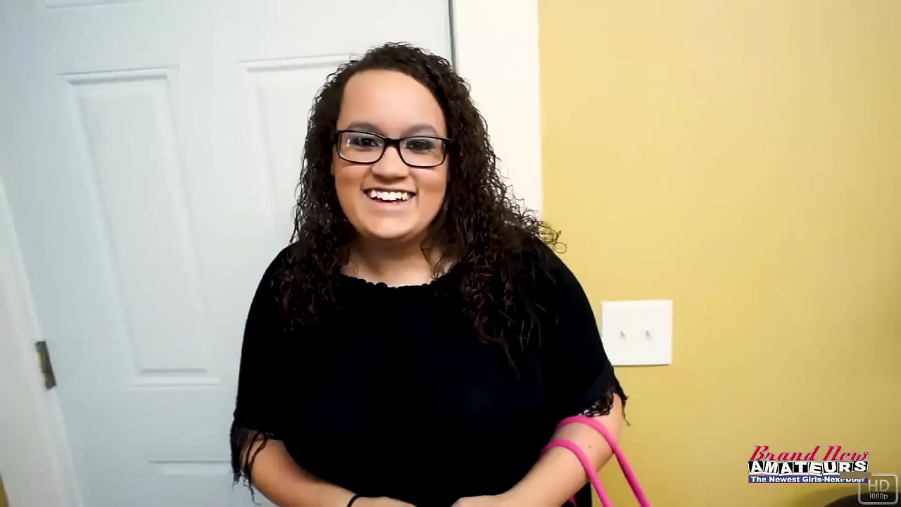 ¡Harper B chupa una polla dura y se deja follar el coño!
                    interracial blowjob brunette doggystyle amateur curvy POV deep throat cum swallowing bbw big tits dirty talk rimming facial cumshot ebony ass curvy body shaved pussy hair muchos negros