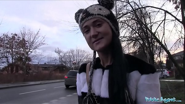 Public Agent Russian Gets Fucked By a Big Cock in her Bedroom