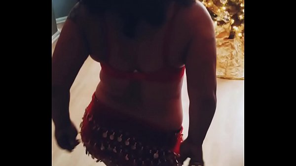 Kit Kat loves dancing