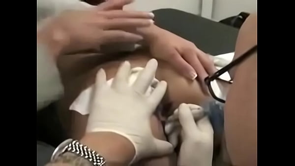 TATUANDO O CU