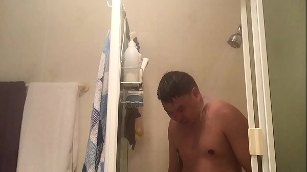Download Video - Sexy shower scene 3