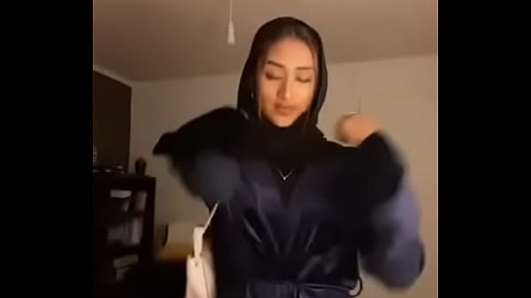 Hijabii face