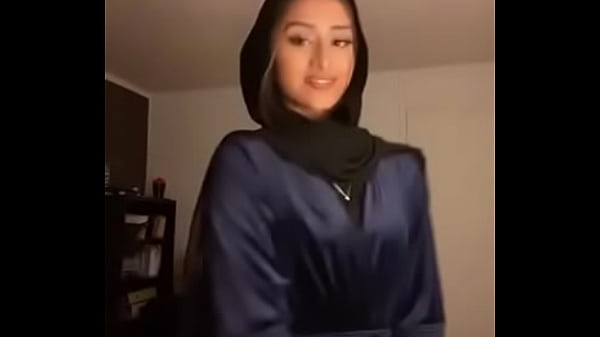 Hijabii face