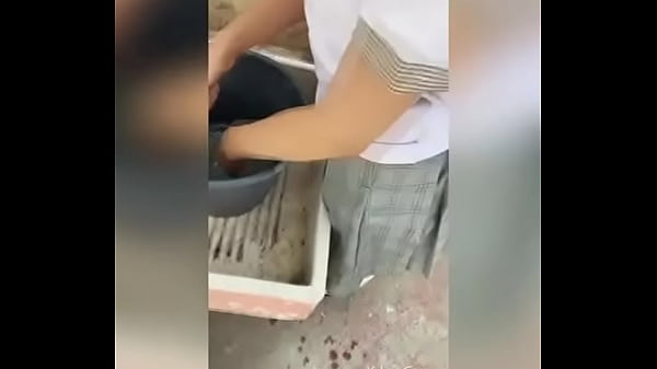 PUBLIC QUICKIE SEX in Rooftop to my Mexican Teen Neighbor, She’s a Hot College Girl Washing the Clothes!