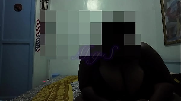 Brunettes car got busted so her mechanics payment is doggy style anal hood plowing.