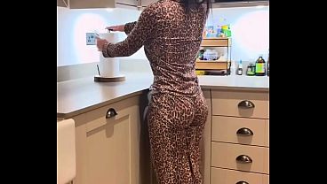 nice ass to be touched #2 6 sec