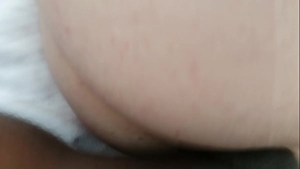 Frapper Pawg Sur Le Côté