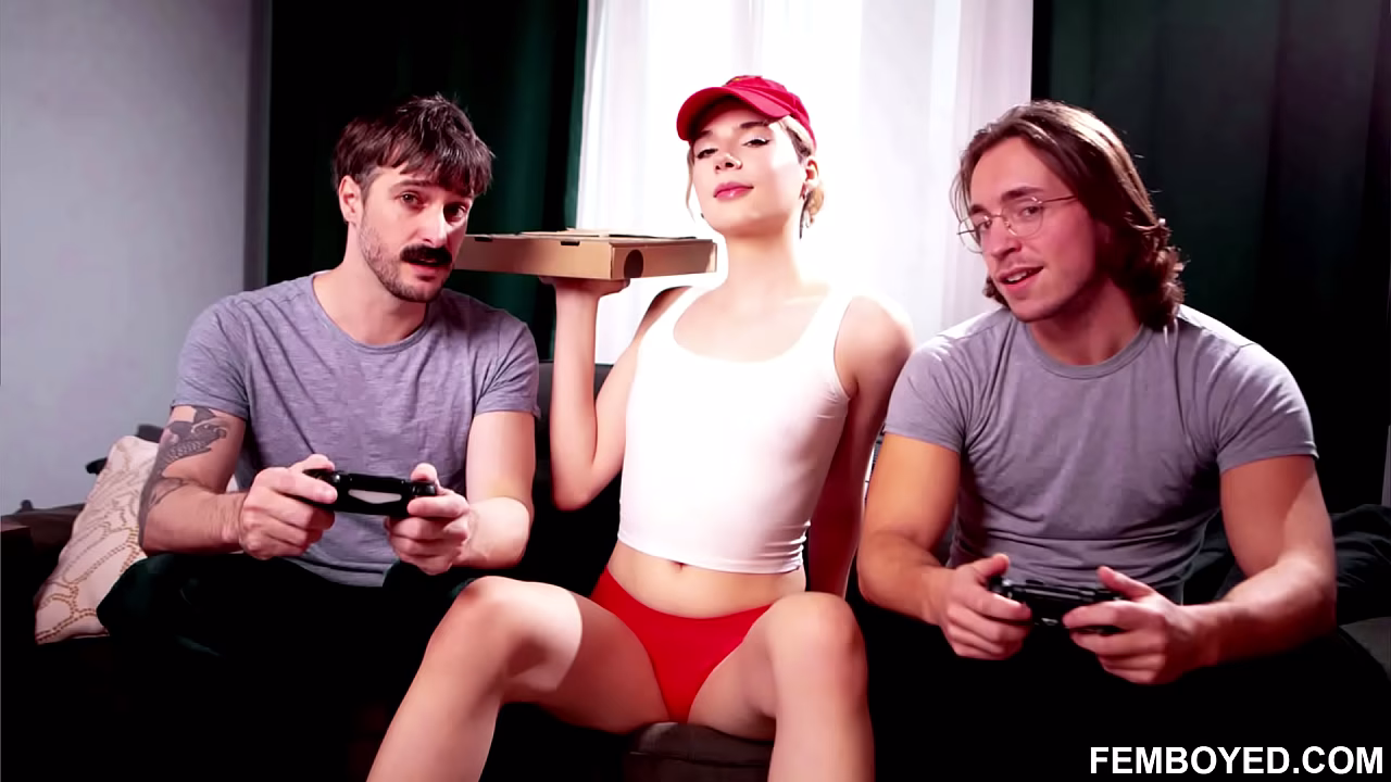 ¡QUÉ CALIENTE! ¡El repartidor de pizza afeminado Yuna Yule es asado al espetón por Occitan Prince y Seb Leblan! ¡Yuna Yule está increíblemente sexy con su traje de repartidor de pizza!
                     anal blowjob gagging deepthroat twink bareback face fucking femboy spit roasted ass riding femboy anal femboy sex femboy xxx femboy blonde femboy gay hot femboy femboy threesome femboy porn femboy anal fucked femboy anal ride muchos negros