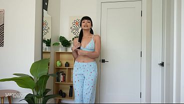 Download Video - She said her boyfriend doesn't fuck her good enough - Beca Barbie