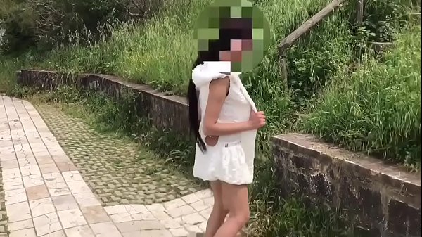 Download Video - Public Flashing Walking around in my white outfit - Skysexfree