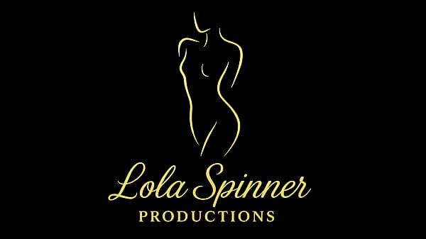 Colombian Lola Spinner Babysitter fun after they are in bed