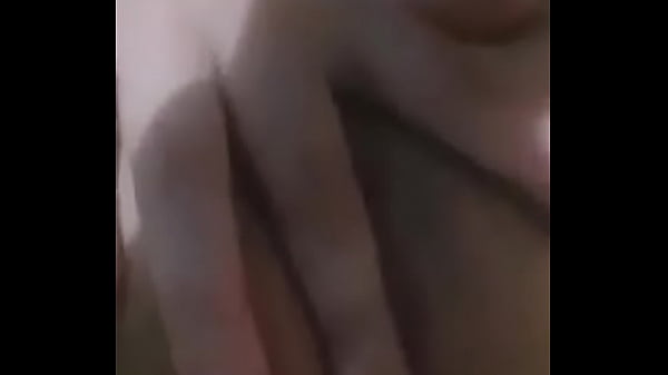 thumb biting