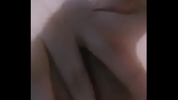 thumb biting