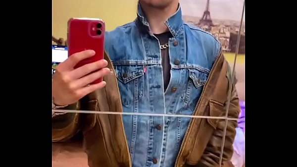 #vintage #leather #avirex #meninleather #maninleather #leathergay #jeansfetish #levisjeans #leatherandjeans 35 sec
