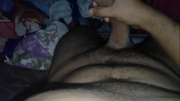 Download Video - mostrando mi bulto