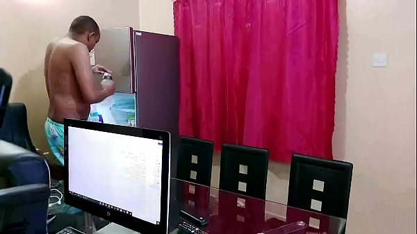 Indian Stepbrother Naked Cooking For Sexy Tinde...