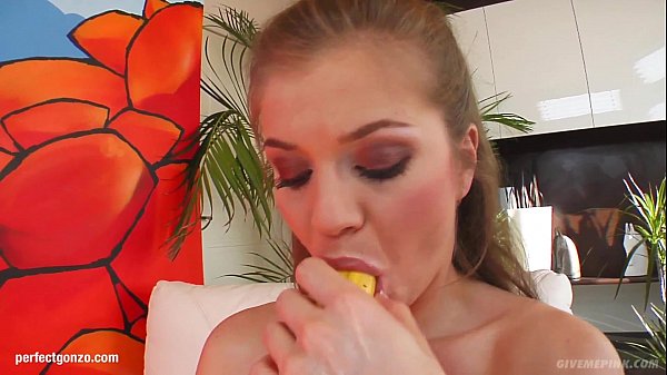Rita gets herself off by masturbating with fingers and dildo at Give Me Pink
